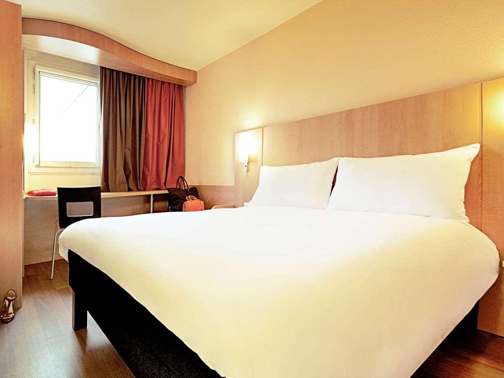 Ibis Rennes Beaulieu Hotel Cesson-Sevigne Bilik gambar